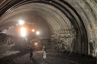 三遠南信自動車道の青崩峠トンネル(仮称)整備事業